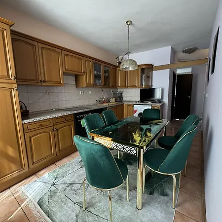Apartment Leti *